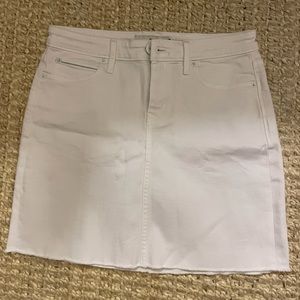 Vineyard Vines white denim mini skirt
